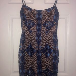 BCBG dress size 4 NWT